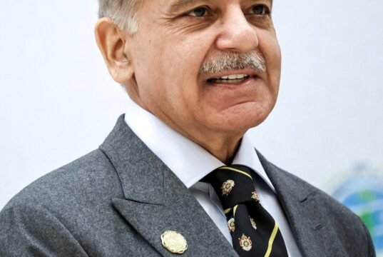 O Paquistão descreveu as negociações para pôr fim ao conflito no Médio Oriente como um momento “decisivo”.