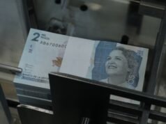 O Governo Petro anunciou o que fará para transferir 25 mil milhões de dólares de poupanças colombianas para Colpensiones.