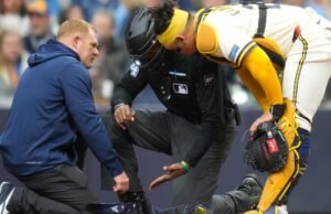 O árbitro CB Bucknor deixou a partida no dia da lesão após sofrer ABS