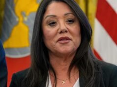 A secretária do Trabalho, Lori Chavez-DeRemer, deixou o gabinete de Trump após alegações de abuso de poder