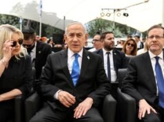 O presidente de Israel convida Netanyahu, o promotor, para resolver o caso de corrupção contra o primeiro-ministro