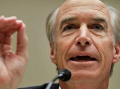 O ex-governador de Idaho e secretário do Interior dos EUA, Dirk Kempthorne, morre aos 74 anos