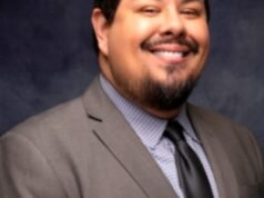 A promotora distrital unificada Brea Olinda foi acusada de abuso infantil