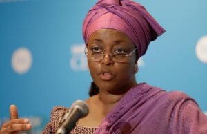 Ex-ministro do Petróleo da Nigéria nega ter aceitado subornos para contratos governamentais em tribunal de Londres