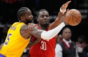 O Lakers está se preparando para a série Rockets com ênfase na recuperação