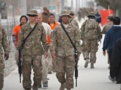 Militares dos EUA podem processar seguradoras militares por ferimentos, decide a Suprema Corte