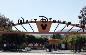 Disney está planejando várias rodadas de demissões nas próximas semanas