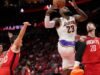 LeBron James precisa de um parceiro para ajudar o Lakers a parar os Rockets