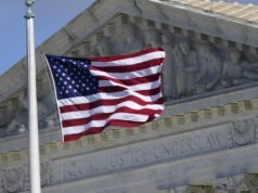 A Suprema Corte está avaliando a proposta de Trump para acabar com a cidadania