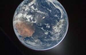 Os astronautas do Artemis II capturaram a beleza do azul brilhante da Terra ao partirem.