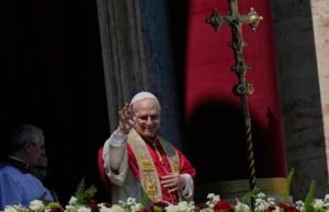 Papa Leão entregou uma mensagem anti-guerra em sua primeira missa de Páscoa