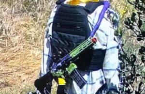 Homem é preso perto do campo de golfe Trump com arma ‘Joker’ e colete à prova de balas