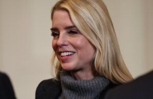 Coluna: É por isso que Trump demitiu Pam Bondi
