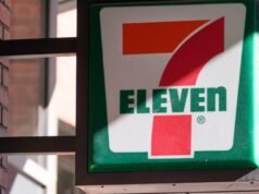 7-Eleven espera fechar centenas de lojas na América do Norte este ano
