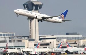 Piloto da United Airlines relata possível ataque de drone a 3.000 pés acima de San Diego