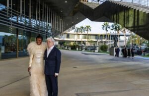 Na gala de inauguração das Galerias David Geffen do LACMA