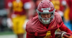 Escalação de calouros do futebol da USC, batalha do OL e outros eventos pós-primavera