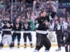 Anze Kopitar foi homenageado depois que os Kings derrotaram o inimigo Oilers nas finais