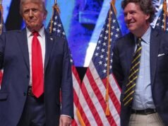 O desempenho de Tucker Carlson de muito pouco e muito tarde no endosso de Trump