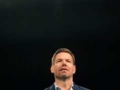 Coluna: Adeus, Adeus Eric. Swalwell precisa ir