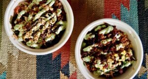 Este restaurante bowl personalizável celebra a culinária da diáspora africana