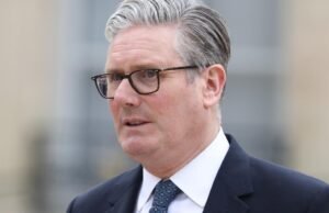 Aliado de Starmer como Mandelson, Epstein deixou o líder do Reino Unido lutando por seu emprego