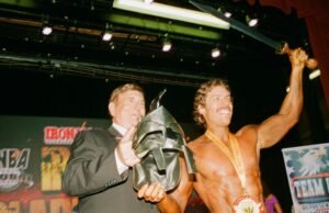 O filho de Schwarzenegger, Joseph Baena, venceu uma competição de fisiculturismo