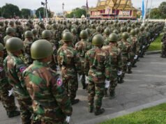 Após a guerra do ano passado com a Tailândia, o Camboja preparou uma nova lei de recrutamento para homens com idades compreendidas entre os 18 e os 25 anos.