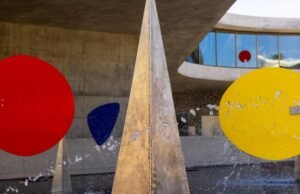 As fontes de Alexander Calder retornam às Galerias David Geffen do LACMA