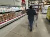 Economia da tela: a inteligência artificial aumenta à medida que os americanos de meia-idade lutam