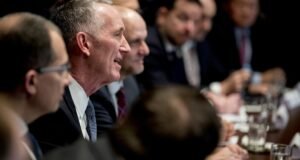 Hiltzik: Porque é que a Gilead não distribui medicamentos para o VIH em todo o mundo?