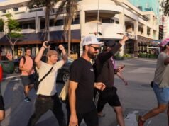 Quer andar por toda a rua de Los Angeles? A partir do Boulevard Santa Mônica