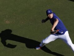 O técnico do Cubs, Craig Counsell, continua criticando a gestão de Shohei Ohtani