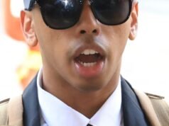 Tribunal de Seul condena YouTuber americano a seis meses de prisão por comportamento ofensivo