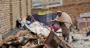 Pelo menos 9 pessoas morreram no terremoto no Afeganistão, incluindo refugiados