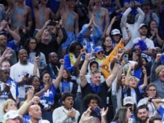 Os fãs da UCLA reuniram-se no Arizona para torcer pelos Final Four Bruins