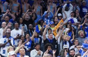 Os fãs da UCLA reuniram-se no Arizona para torcer pelos Final Four Bruins