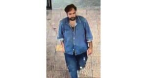 Homem de Los Angeles que parecia esfregar a genitália no rosto de um cliente foi preso