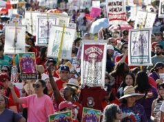 Famílias e trabalhadores sindicais se preparam para uma greve histórica e paralisante do LAUSD em exatamente uma semana