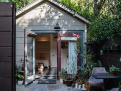 The Tiny ADU hospeda jovens adultos que lutam para pagar o aluguel em Los Angeles