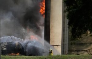 Ponte sobre o Canal do Panamá fechada após explosão de caminhão mata 1