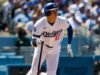 Shohei Ohtani homenageia enquanto os Dodgers eliminavam os Cubs para uma vitória na série