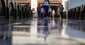 O sistema ferroviário da Califórnia precisa de mais passageiros. Altos preços do gás podem desencadear novos aumentos