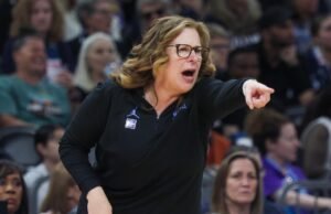 A UCLA quer vencer o programa da Carolina do Sul que a inspirou