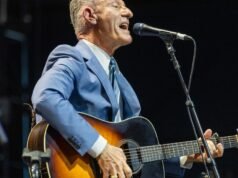10 minutos depois com Lyle Lovett no Stagecoach