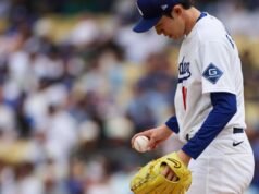 Pare de tentar fazer de Roki Sasaki um titular. Ele está no bullpen