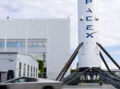 Como Elon Musk está usando suas outras empresas para ofuscar a demanda do Cybertruck