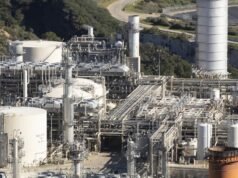 Um juiz da Califórnia repreendeu uma iniciativa de oleoduto apoiada por Trump