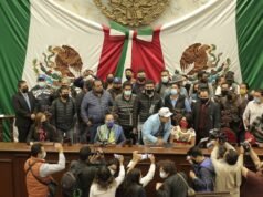 Nos protestos do Movimento do Chapéu, a reforma eleitoral é aprovada em Michoacán