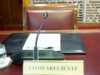 Os senadores gastaram 1 milhão de euros em viagens durante o primeiro trimestre do ano devido ao aumento das comissões de investigação.